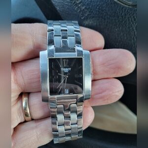 Tissot 1853 Watch Silver tank style with date. New battery installed . Y2K era.
